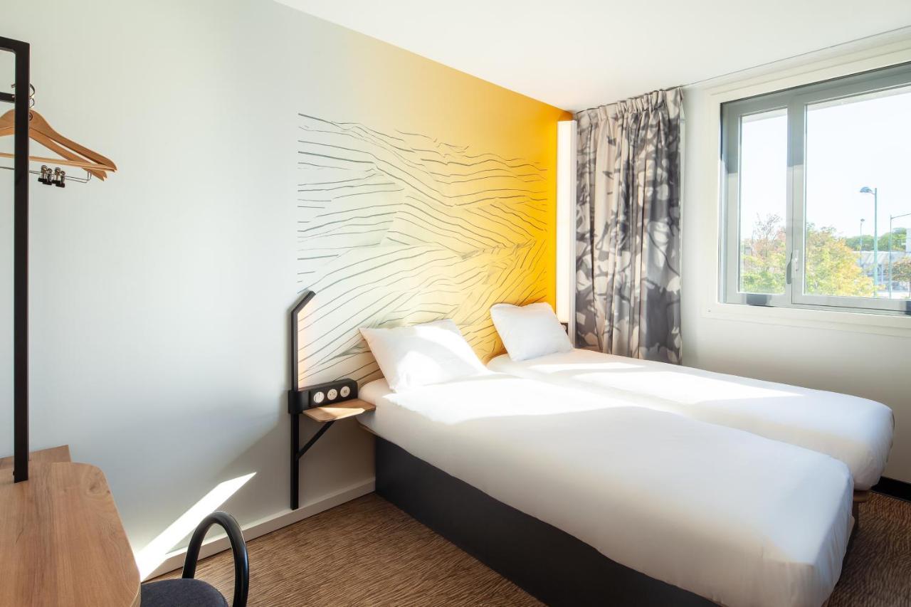 B&B Hotel Bois D'Arcy Saint Quentin En Yvelines Exterior photo